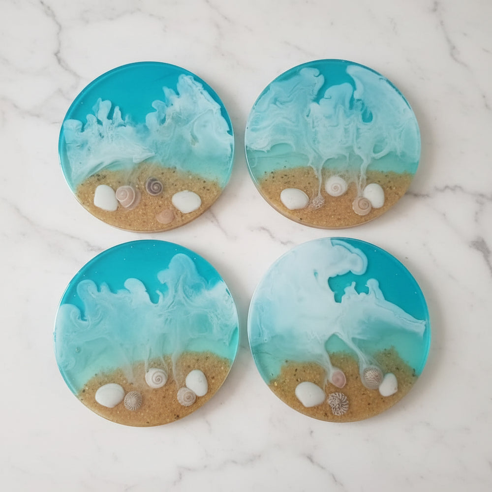 Set de 4 dessous de verre en résine fait main, motif vagues océan turquoise et coquillages - Les Créations des A