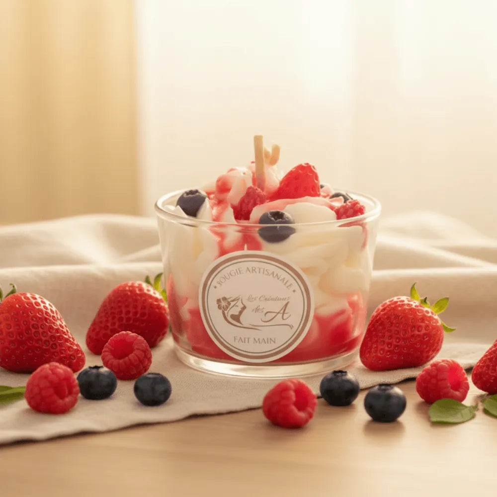 Bougie parfumée décorative pour parfumer la maison - Parfum Fruits des Bois - Les Créations des A