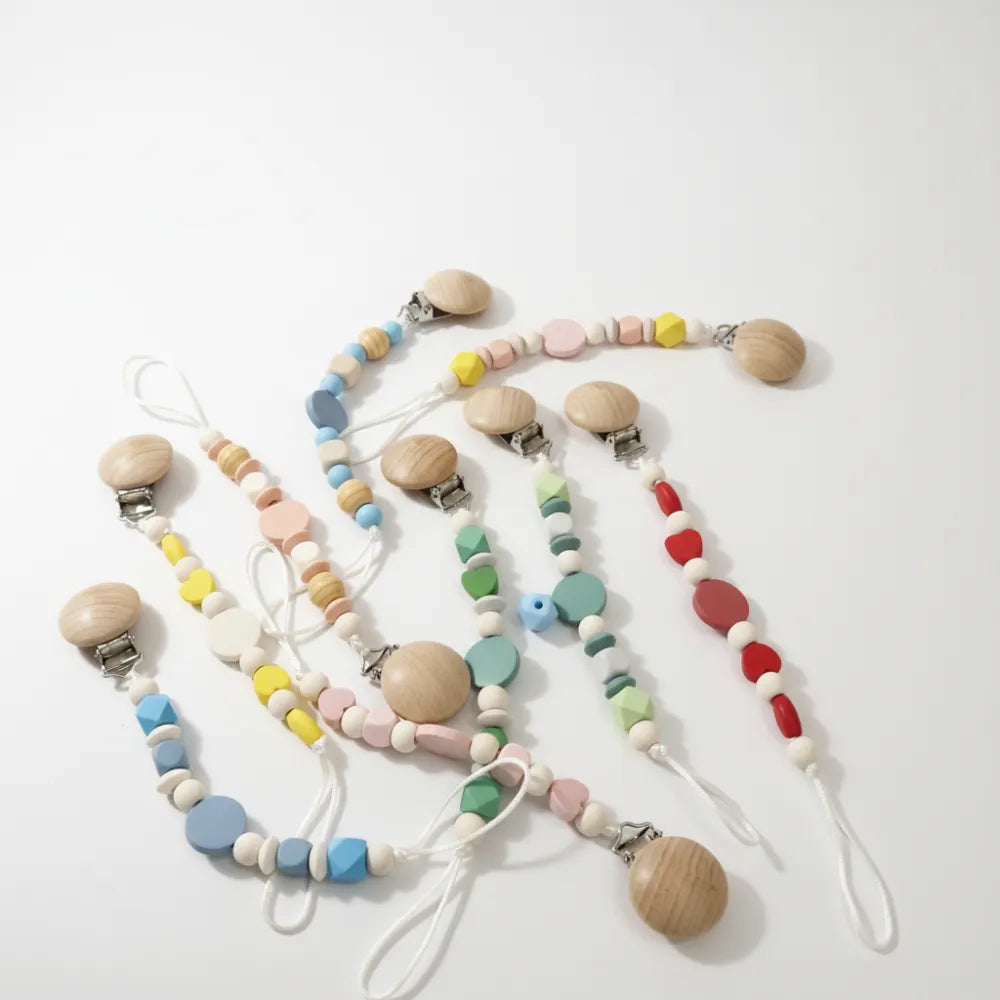 Attache-tétine personnalisée bébé perles bois multicolore – cadeau naissance original - Les Créations des A