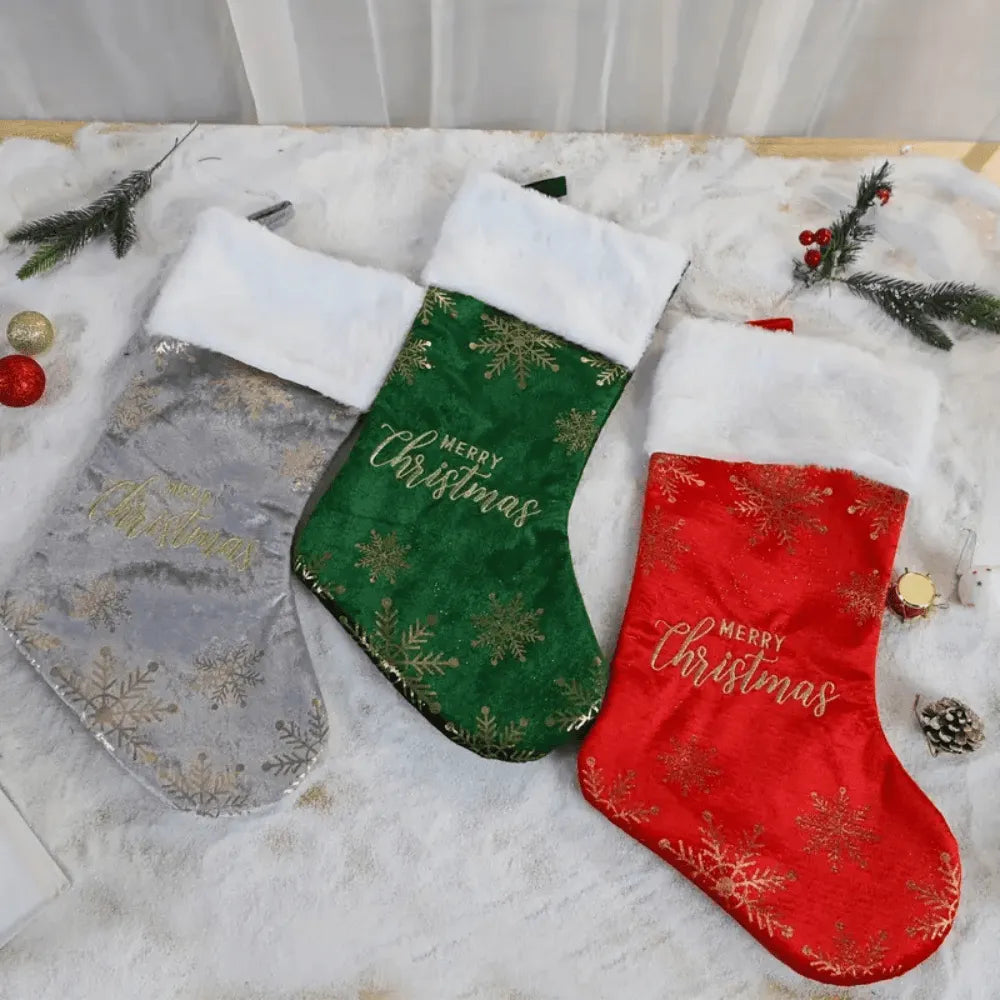 Botte de Noël personnalisée avec prénom - Disponible en trois coloris - Les Créations des A