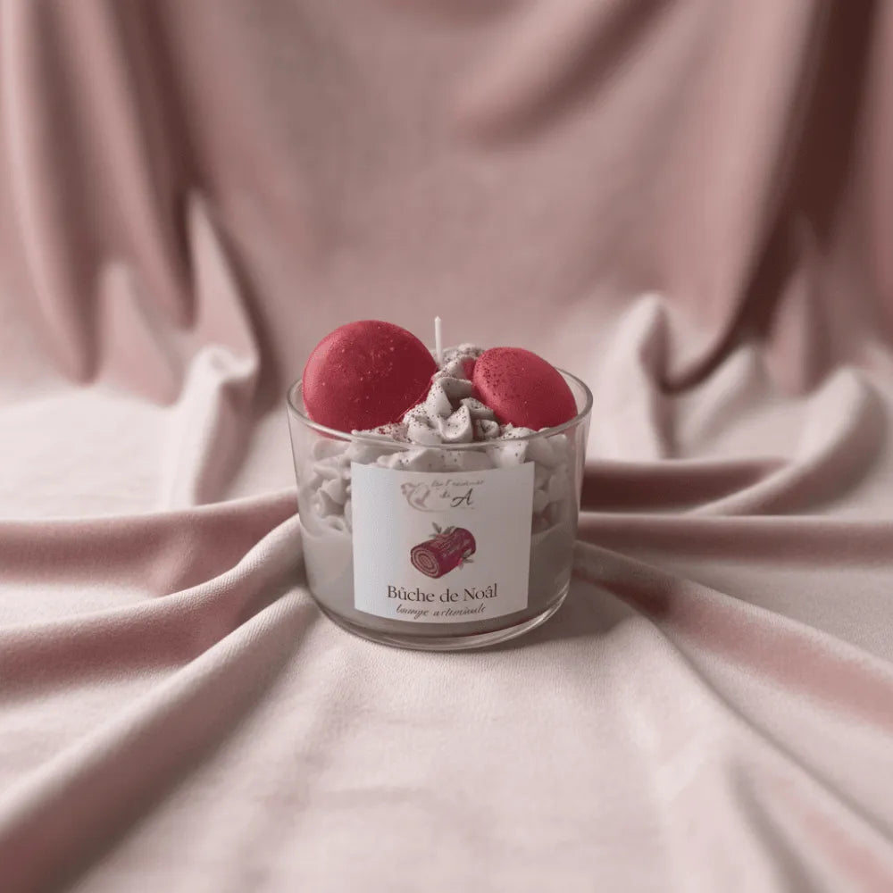 Bougie parfumée Bûche de Noël – bougie artisanale en cire végétale de soja – Les Créations des A