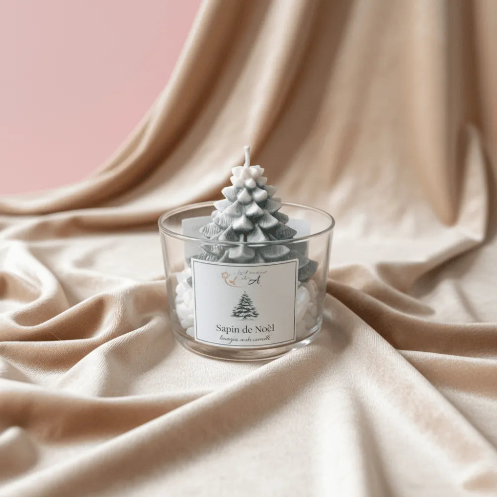 Bougie parfumée Sapin de Noël – bougie artisanale en cire végétale de soja – Les Créations des A