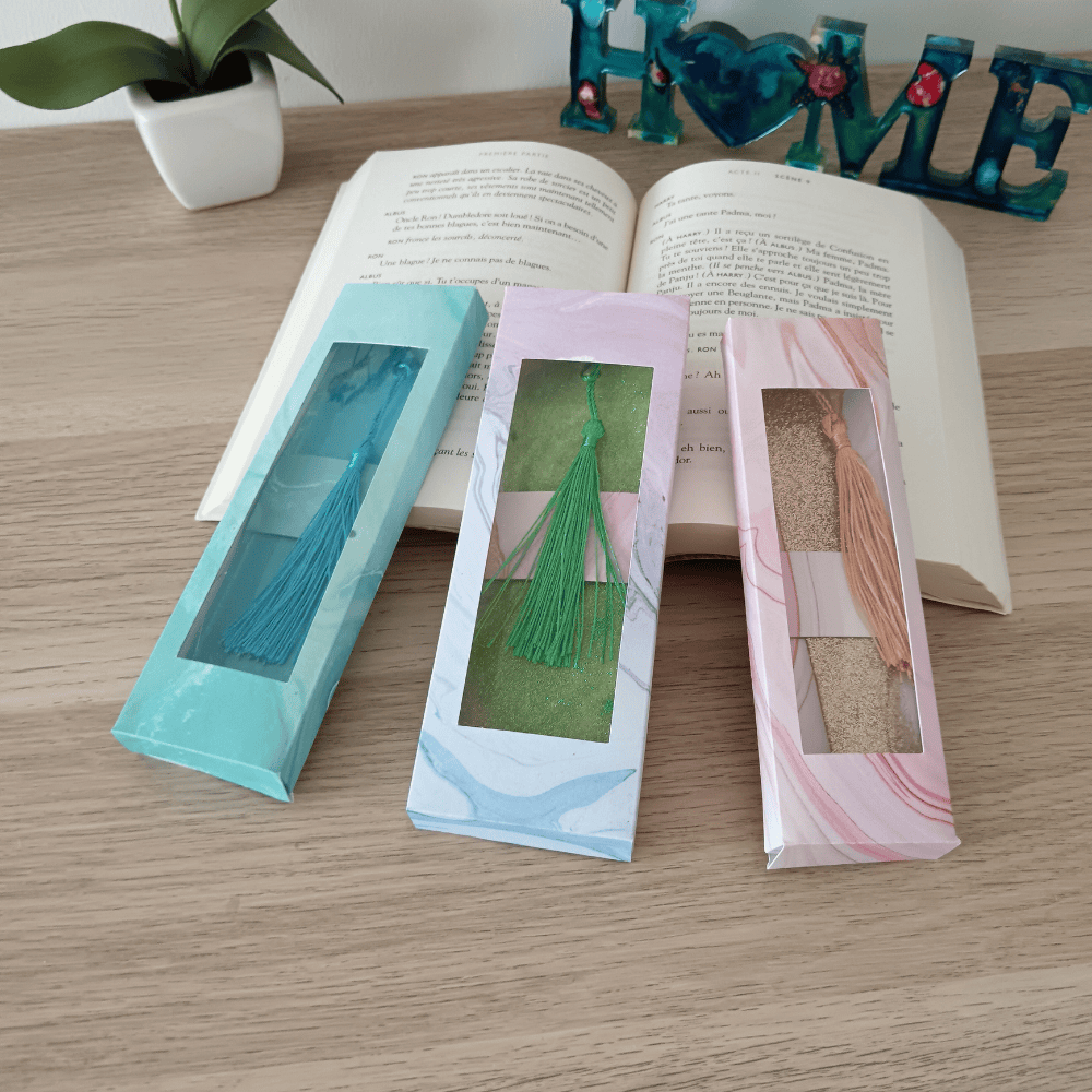 Marque-page avec Pompon Coloré