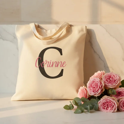 Tote bag naturel avec initiale "C" et prénom Corinne, fond romantique roses – cadeau femme personnalisé - Les Créations des A